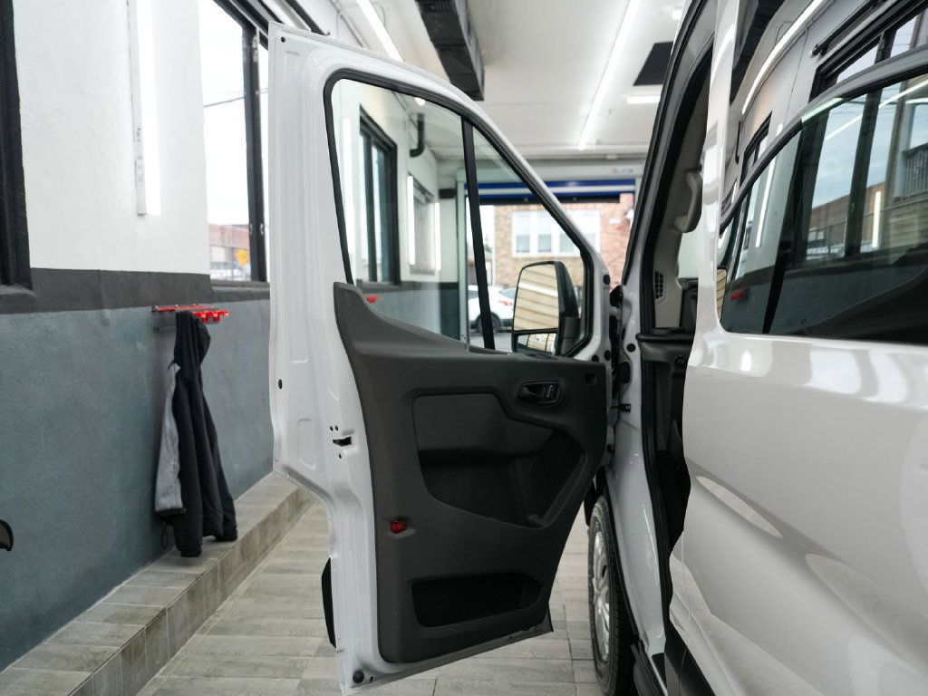Used 2025 Ford Transit 350 XLT RWD image 10