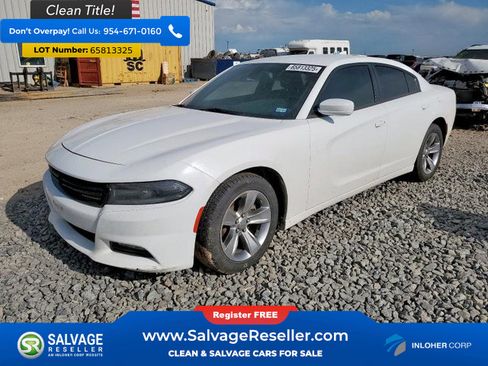 Used 2016 Dodge Charger SXT RWD image 1
