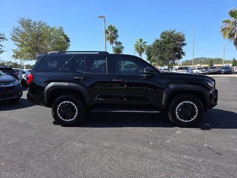 Used 2025 Toyota 4Runner Limited image 5