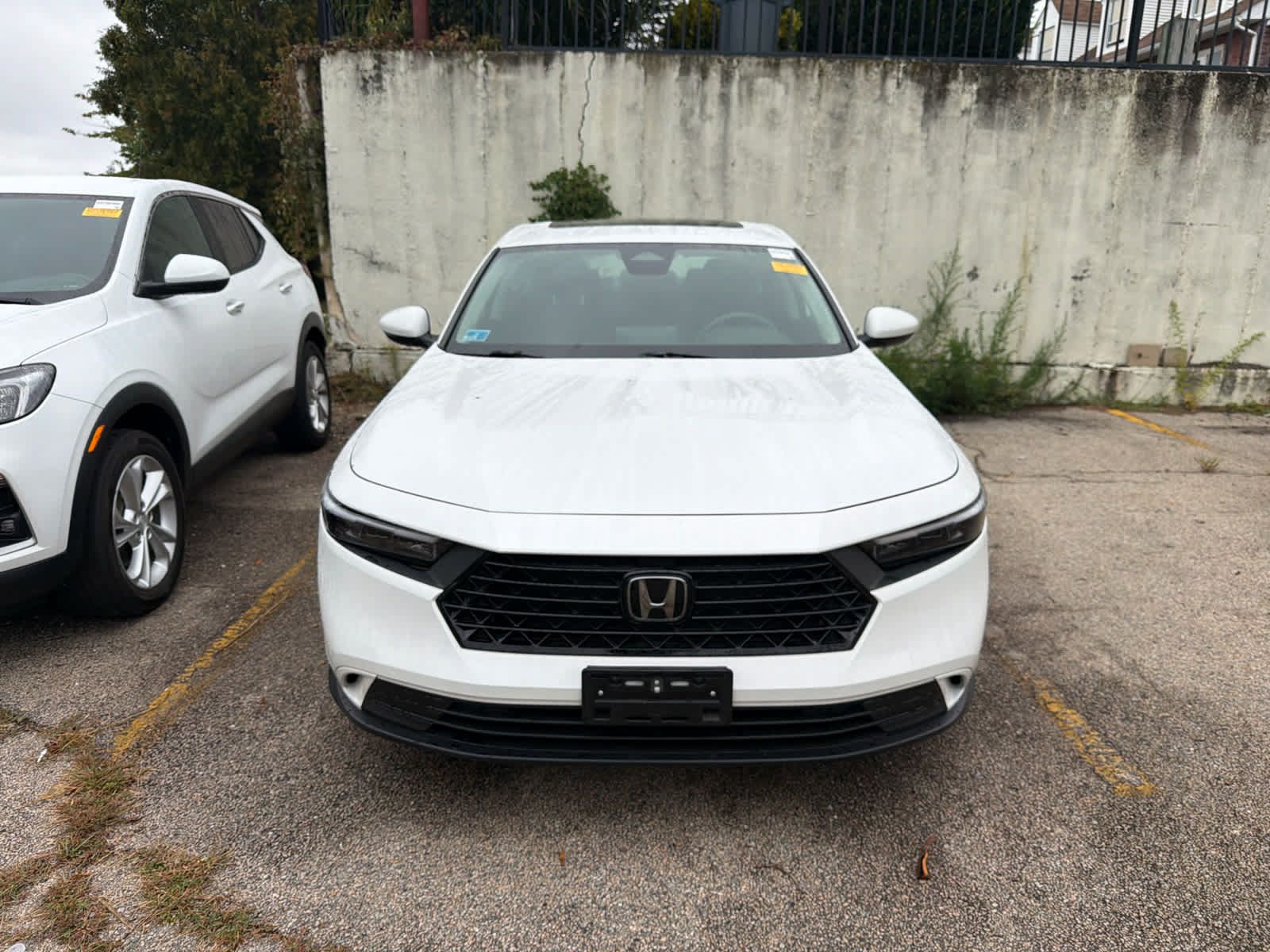 Used 2023 Honda Accord EX image 5