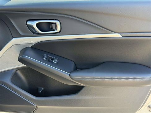 Used 2025 Acura Integra A-Spec image 6