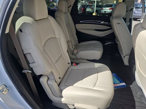 Used 2022 Buick Enclave Premium w/ Experience Buick Package image 21