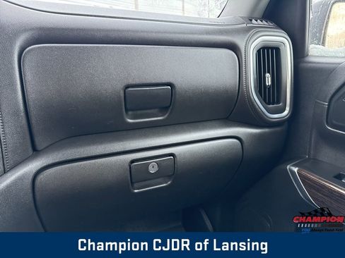 Used 2020 GMC Sierra 1500 Elevation image 27