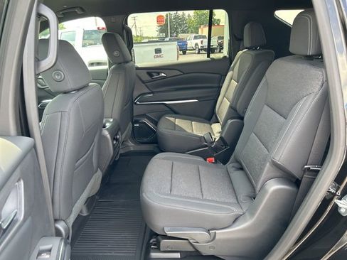 New 2026 Chevrolet Traverse LT w/ Enhanced Driving Package image 11