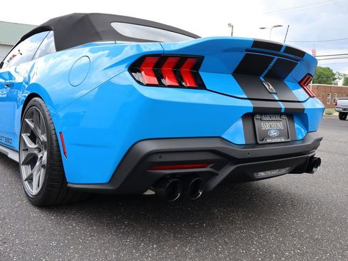 New 2026 Ford Mustang GT Premium w/ GT Performance Package RWD image 18