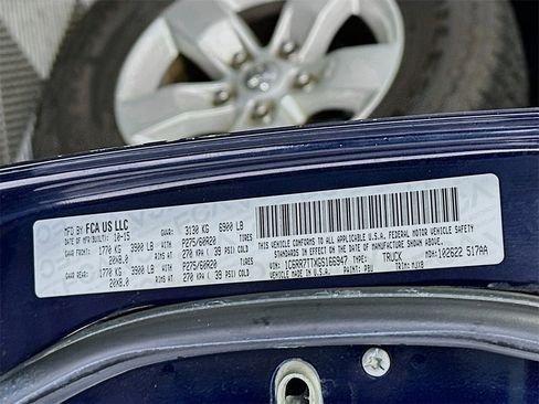 Used 2016 RAM 1500 Big Horn image 32