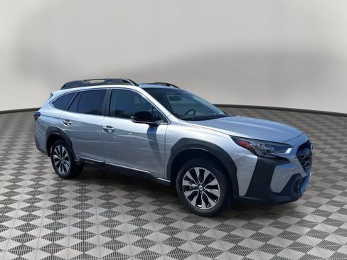 Used 2024 Subaru Outback Limited image 10