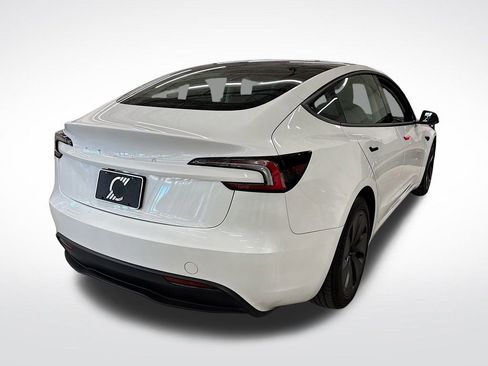 Used 2024 Tesla Model 3 Standard Range image 5