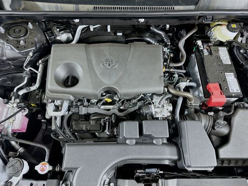 Used 2025 Toyota RAV4 XLE w/ Convenience Package FWD image 34