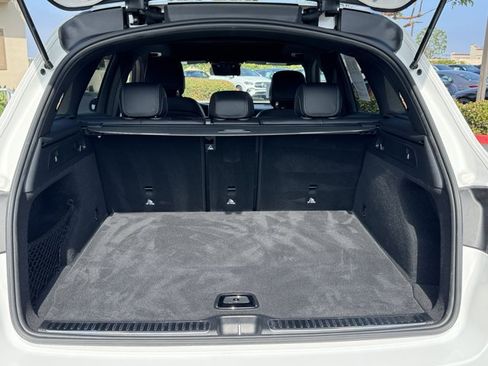 Used 2022 Mercedes-Benz GLC 300 image 11