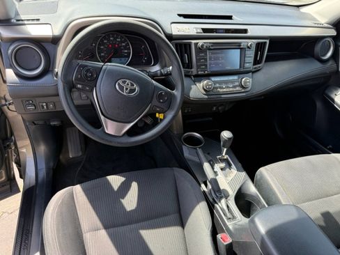 Used 2015 Toyota RAV4 XLE FWD image 15