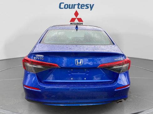 Used 2023 Honda Civic Sport image 4