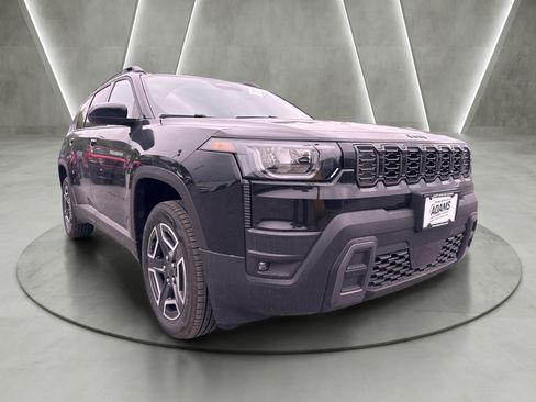 New 2026 Jeep Cherokee Laredo AWD/4WD image 1