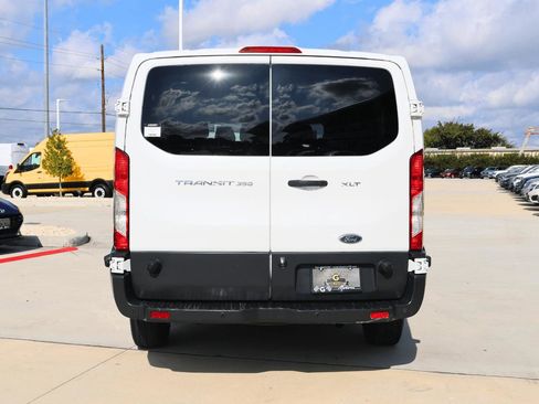 Used 2016 Ford Transit 350 XLT image 5