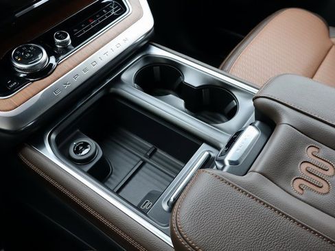 New 2026 Ford Expedition King Ranch image 28