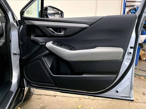 Used 2022 Subaru Outback Premium image 26
