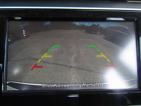 Used 2024 Nissan Kicks S FWD image 17