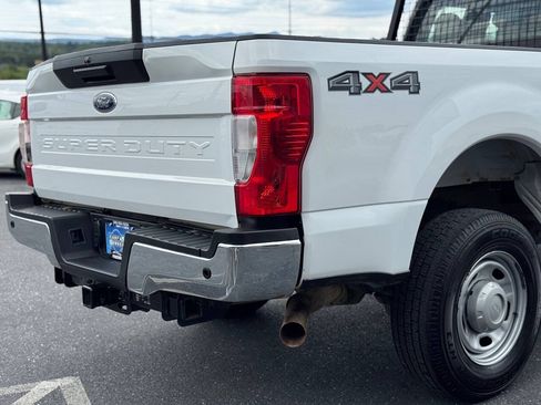 Used 2022 Ford F250 XL w/ Power Equipment Group AWD/4WD image 47