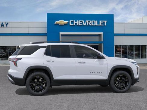 New 2026 Chevrolet Equinox LT FWD image 5