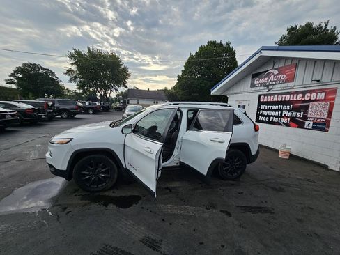 Used 2015 Jeep Cherokee Limited AWD/4WD image 24
