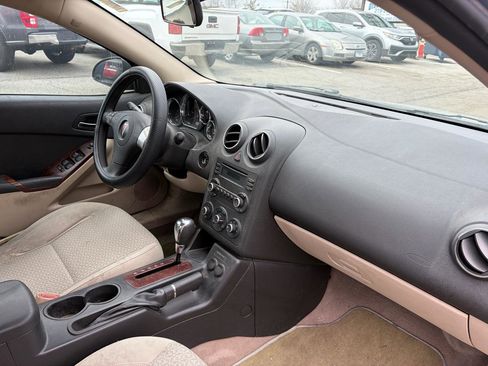 Used 2007 Pontiac G6 Sedan w/ Sport Package image 39