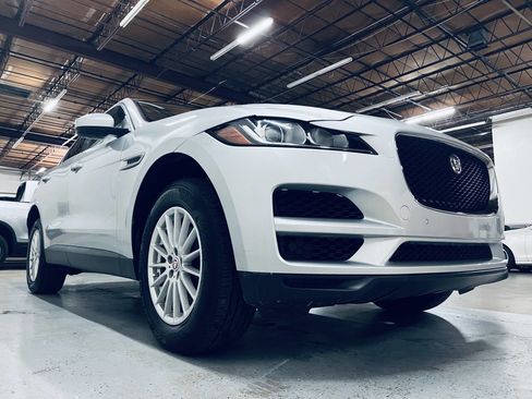 Used 2020 Jaguar F-PACE AWD/4WD image 6