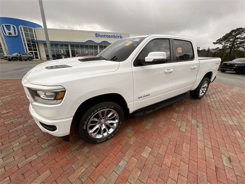 Used 2023 RAM 1500 Laramie image 11