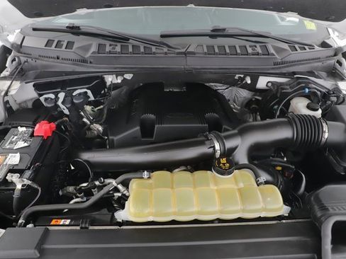 Used 2020 Ford F150 Lariat w/ Equipment Group 502A Luxury image 15