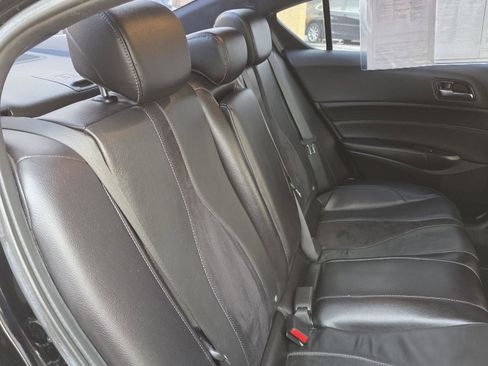 Used 2022 Acura ILX image 32