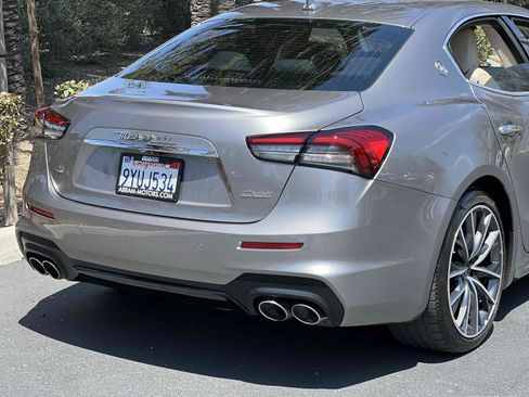 Used 2021 Maserati Ghibli S GranSport RWD image 77