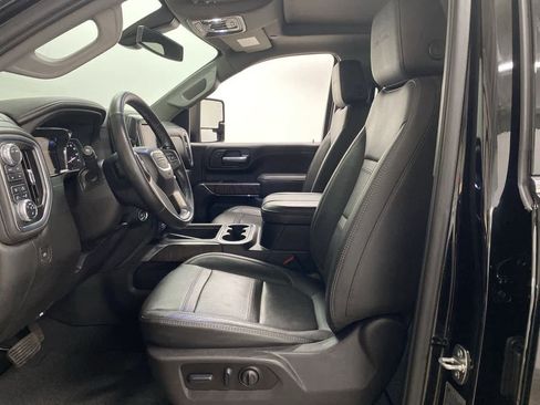 Used 2023 GMC Sierra 3500 Denali image 13
