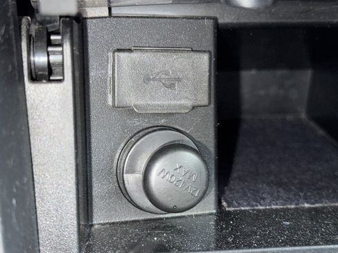 Used 2017 Mitsubishi Lancer AWD Sedan image 16