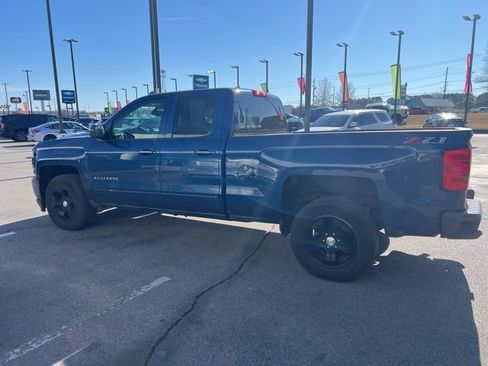 Used 2019 Chevrolet Silverado 1500 LT w/ All Star Edition image 9
