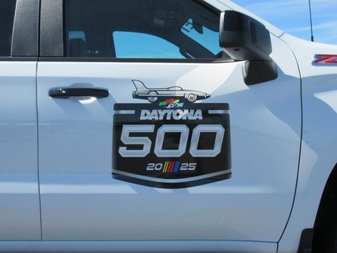 New 2025 Chevrolet Silverado 1500 LT Trail Boss w/ Convenience Package II image 11