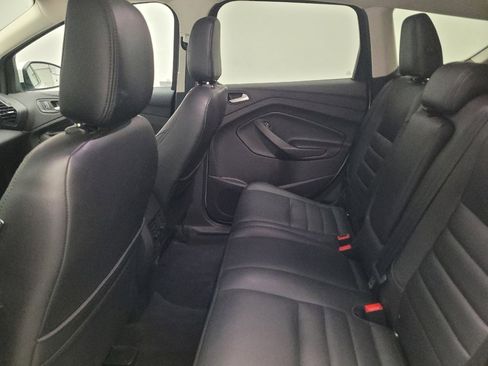 Used 2019 Ford Escape SE FWD image 18