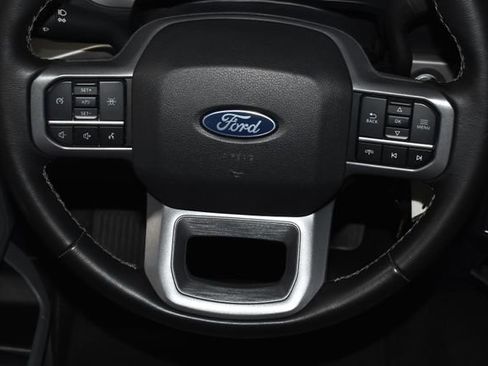 Used 2024 Ford F150 XLT image 27