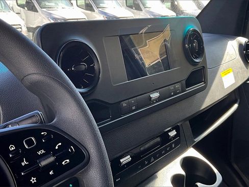 New 2024 Mercedes-Benz Sprinter 3500 image 6