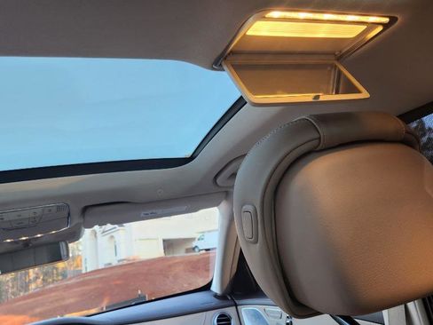 Used 2019 Mercedes-Benz S 560 4MATIC Sedan w/ Premium Package image 20