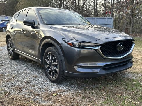 Used 2017 MAZDA CX-5 Grand Touring w/ Premium Package image 2