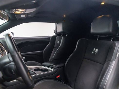 Used 2021 Dodge Challenger R/T Scat Pack RWD image 15