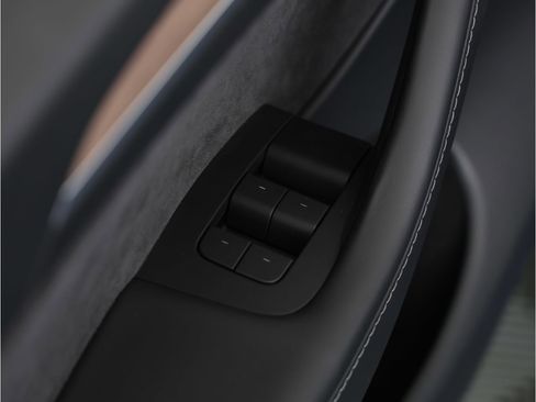 Used 2023 Tesla Model Y Performance image 20