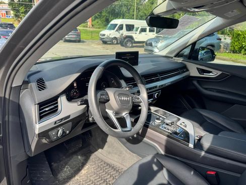 Used 2019 Audi Q7 2.0T Premium Plus AWD/4WD image 10