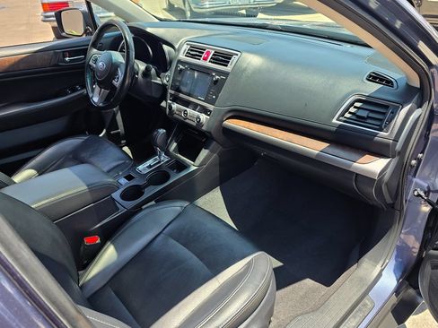 Used 2015 Subaru Outback 2.5i Limited AWD/4WD image 13