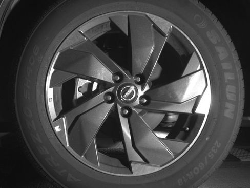 Used 2025 Nissan Rogue SV image 12