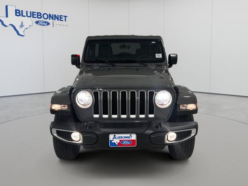 Used 2023 Jeep Wrangler Unlimited Sahara AWD/4WD image 2