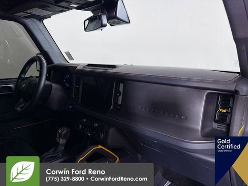 Used 2024 Ford Bronco Badlands w/ Sasquatch Package image 32
