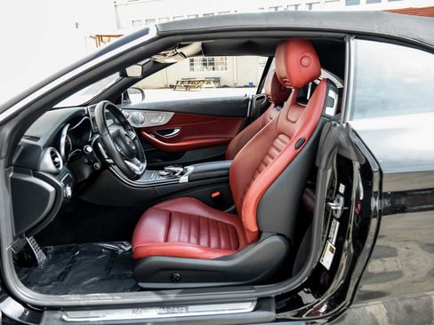 Used 2018 Mercedes-Benz C 300 Cabriolet image 4
