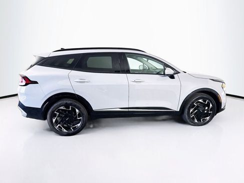 Certified 2023 Kia Sportage SX AWD/4WD image 4