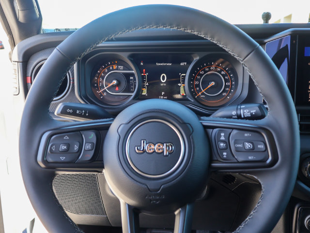 Used 2026 Jeep Gladiator Rubicon AWD/4WD image 13