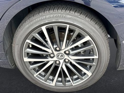 Used 2025 Lexus ES 350 w/ Premium Package FWD image 31